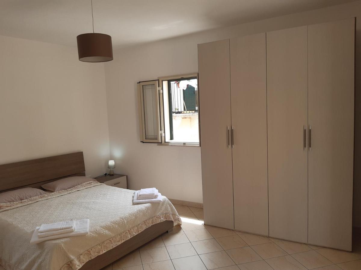 Alla villa Noto Esterno foto