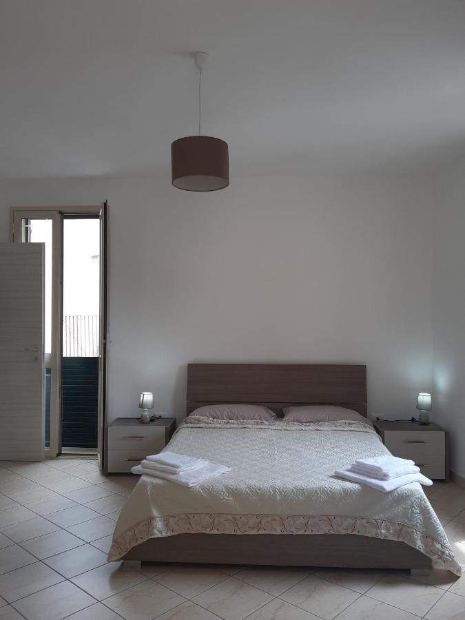 Alla villa Noto Esterno foto